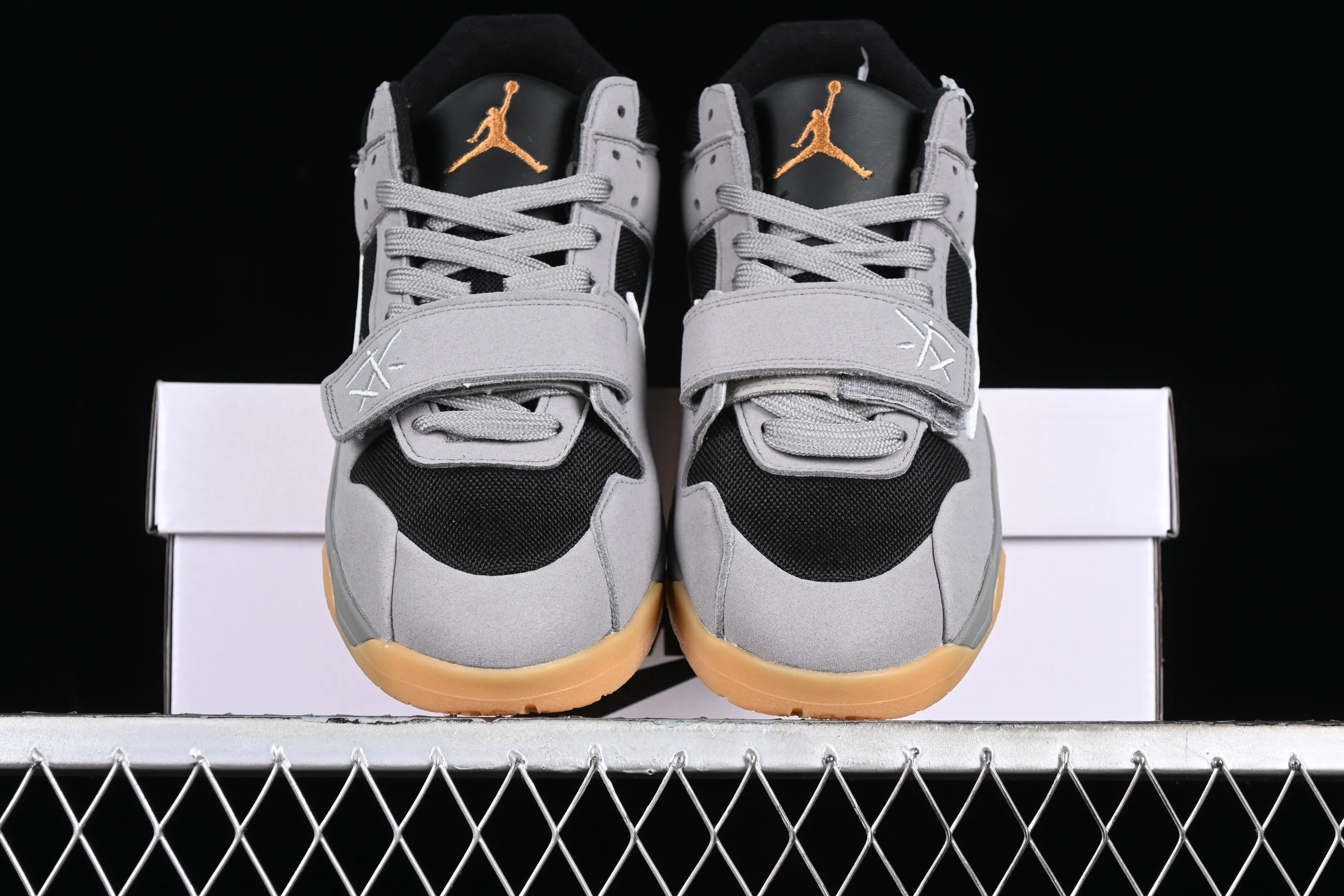 All Categories Air Jordan Jordan Series Basketball Shoes Air Jordan 1 Low Travis Scott x Jordan Cut The Check AJ1 Joe 1 Hook Velcro Fashion Basketball Shoes FZ8117-104
